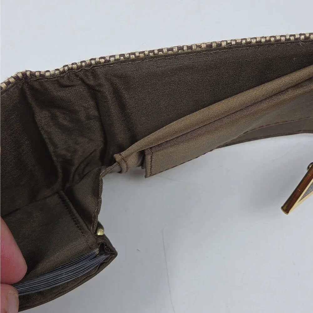 Vintage Men’s Bifold Wallet with Stripe Detail – Canvas Wallet Hong Kong 80s